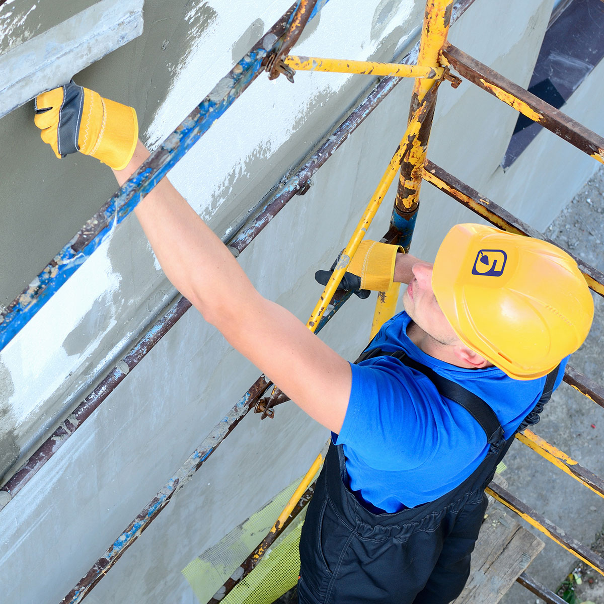 Влаштування систем фасадної теплоізоляції
